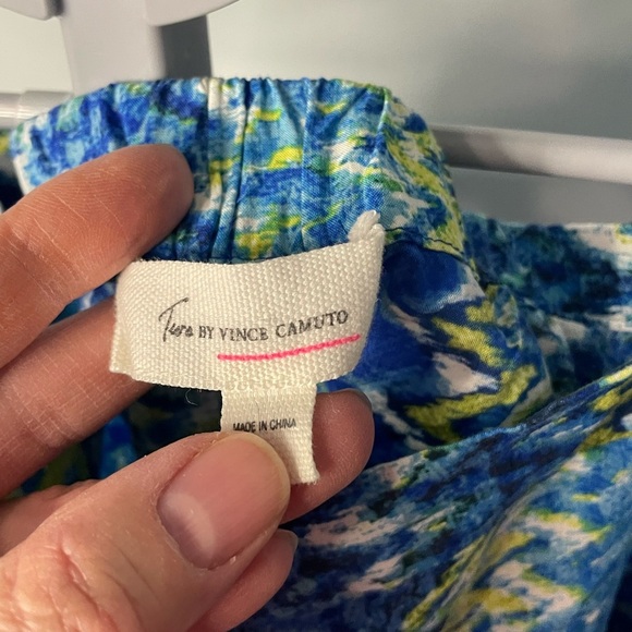 Two by Vince Camuto Blue and Yellow Shorts MEDIUM - Picture 2 of 7